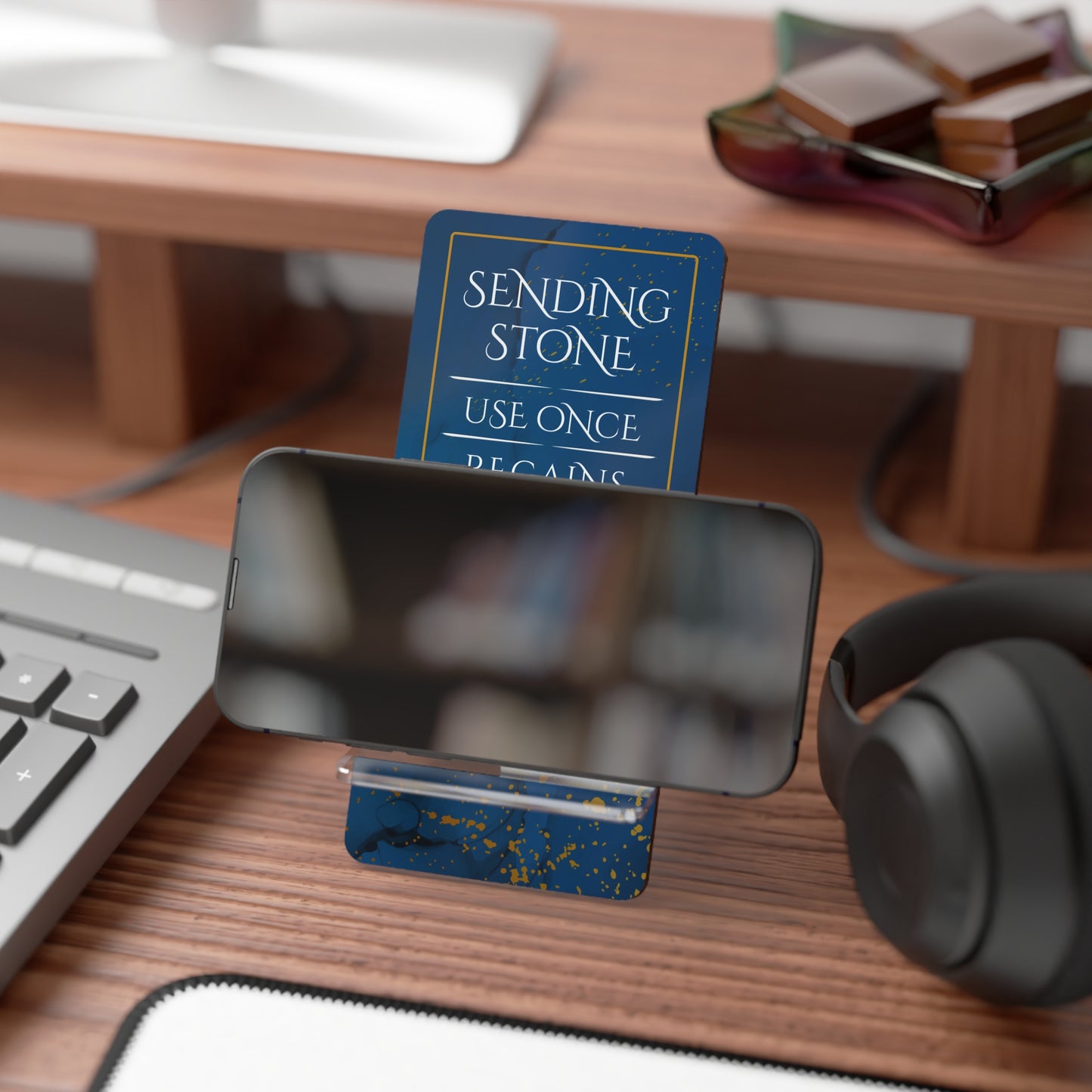 Sending Stone Smartphone Display Stand - Martial Marble